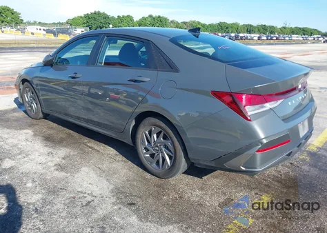 2024 Hyundai Elantra Sel из США, поврежденный, VIN KMHLM4DG7RU700633